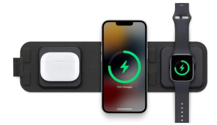 Mophie 3-in-1 wireless charger